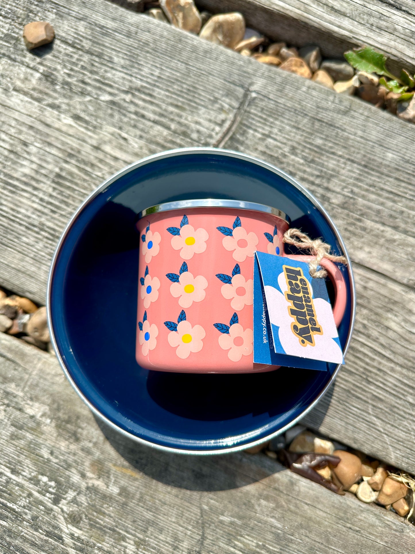 Enamel Bowl and Mug Set Retro Daisy Print - Enamelhappy