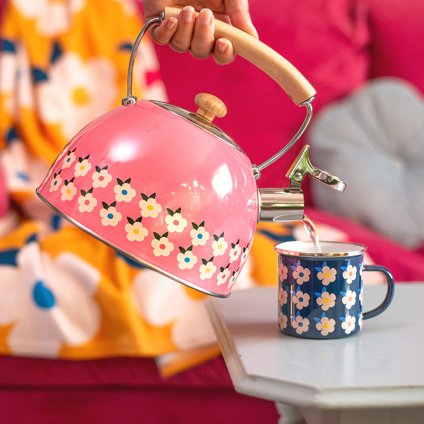 2.5L Rose Pink Whistling Kettle Stainless Steel - Enamelhappy - Enamelhappy