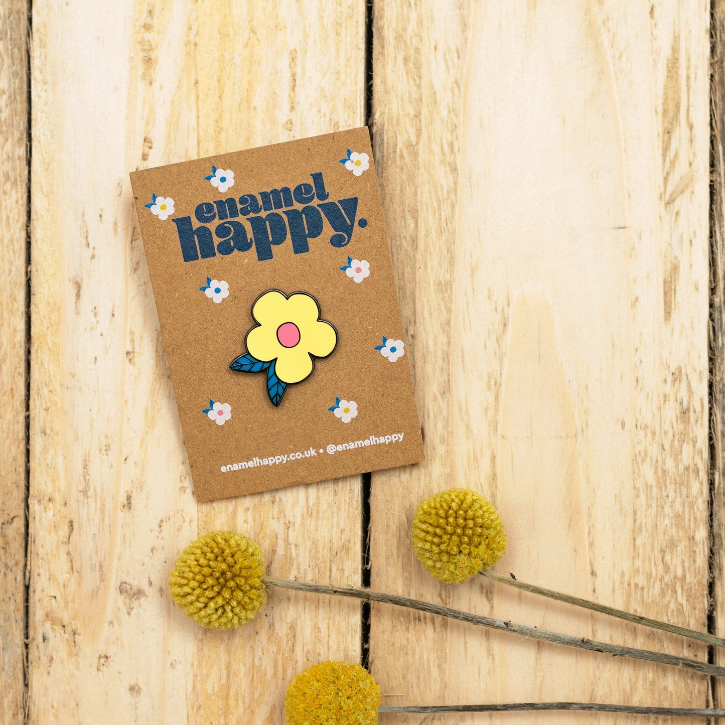 Retro Flower Enamel Pin Badge - Enamelhappy - Enamelhappy