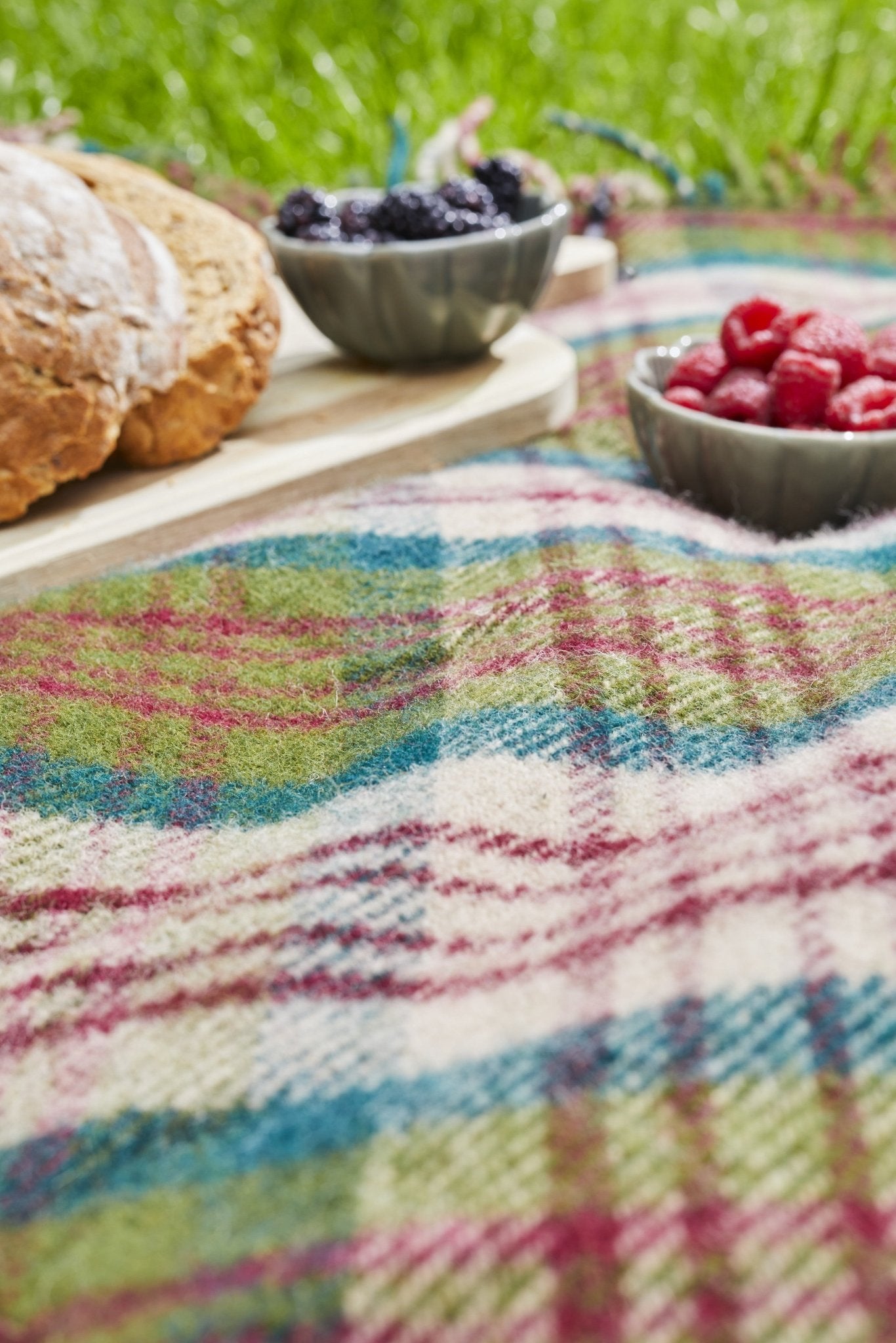 Towels, Blankets and Picnic Blankets - Enamelhappy