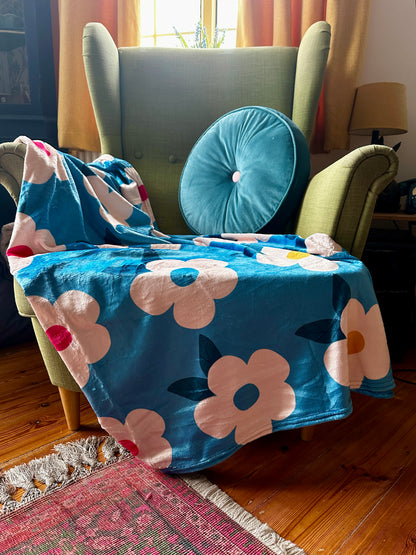 Retro Floral Ocean Blue Large Ultra Plush Cuddle Soft Fleece Blanket/Throw