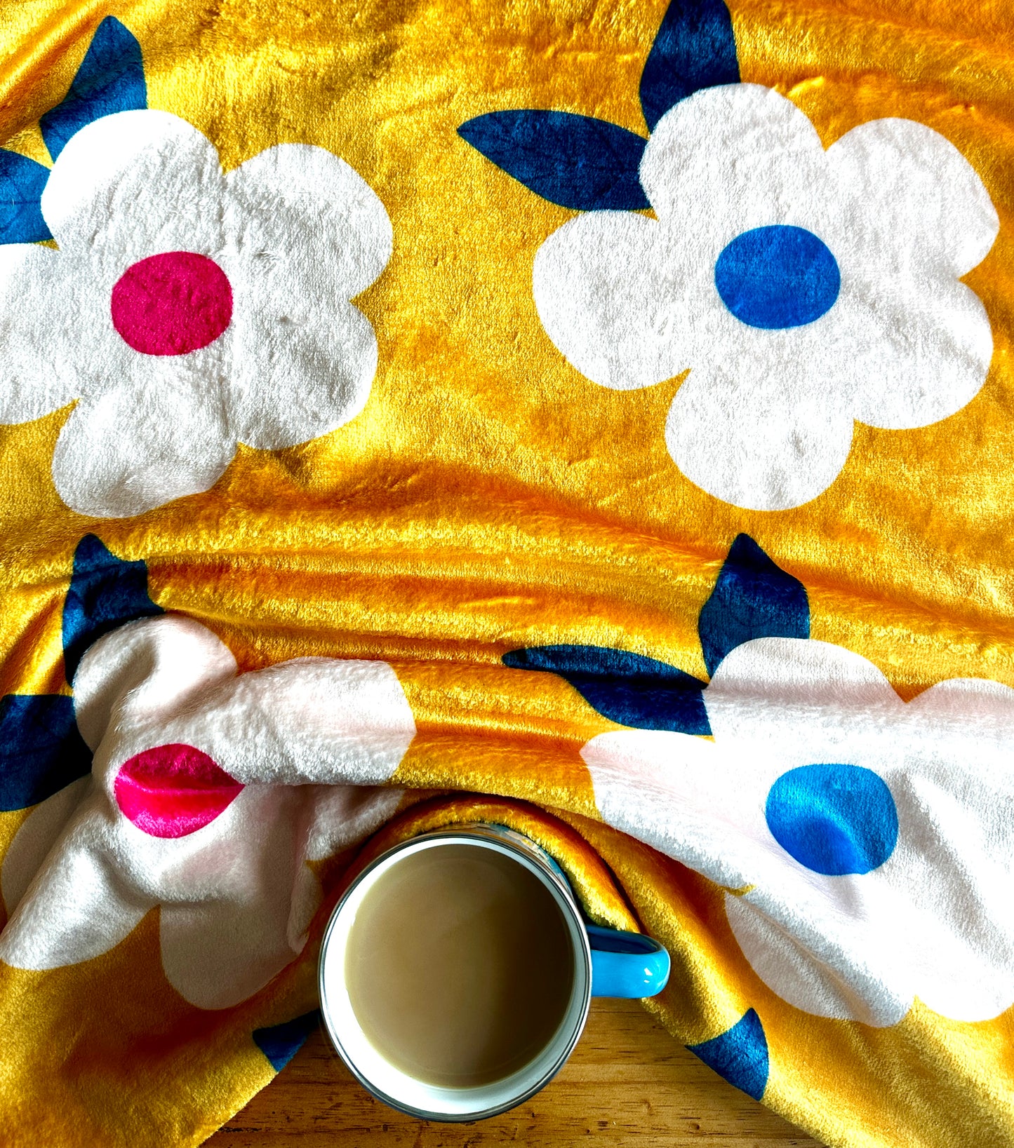 Retro Floral Honey Yellow Mustard Ultra Plush Cuddle Soft Large Fleece Blanket/Throw