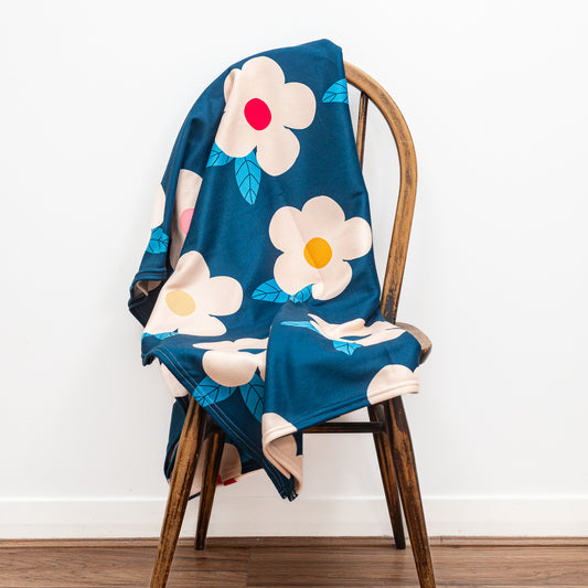 Retro Floral Midnight Navy Blue Large Fleece Blanket/Throw - Enamelhappy - Enamelhappy