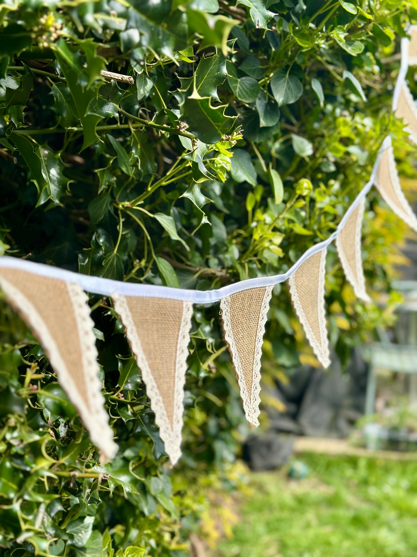 Beautiful Hessian/Jute Lace Bunting - Enamelhappy