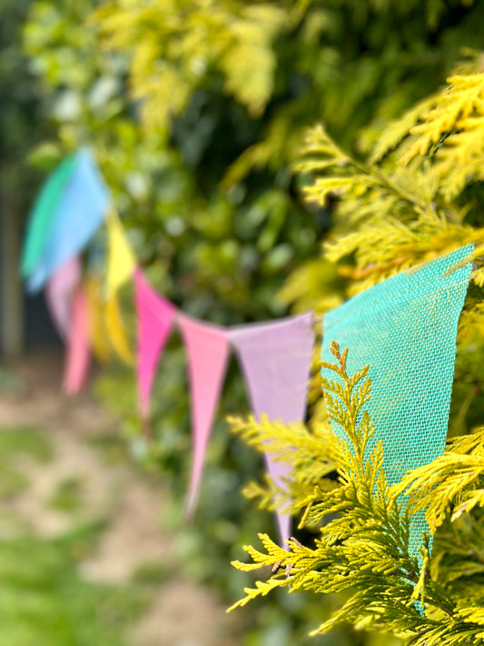 Colourful Pretty Hessian/Jute Bunting - Enamelhappy