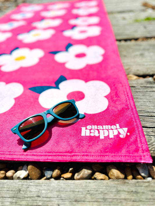 Beautiful Quick Dry Beach/Bath Towel Large - Retro Floral Rose Pink - Enamelhappy