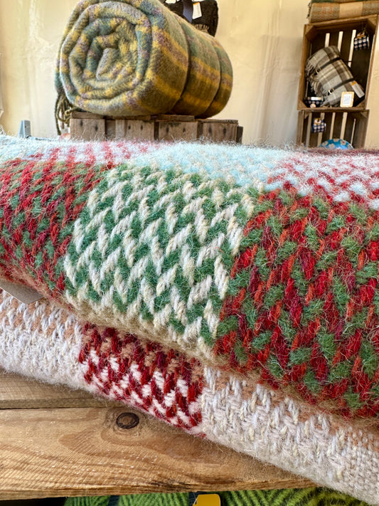 Recycled 100% Pure Wool Celtic Weave Check Throw Blanket British Welsh Made - Enamelhappy