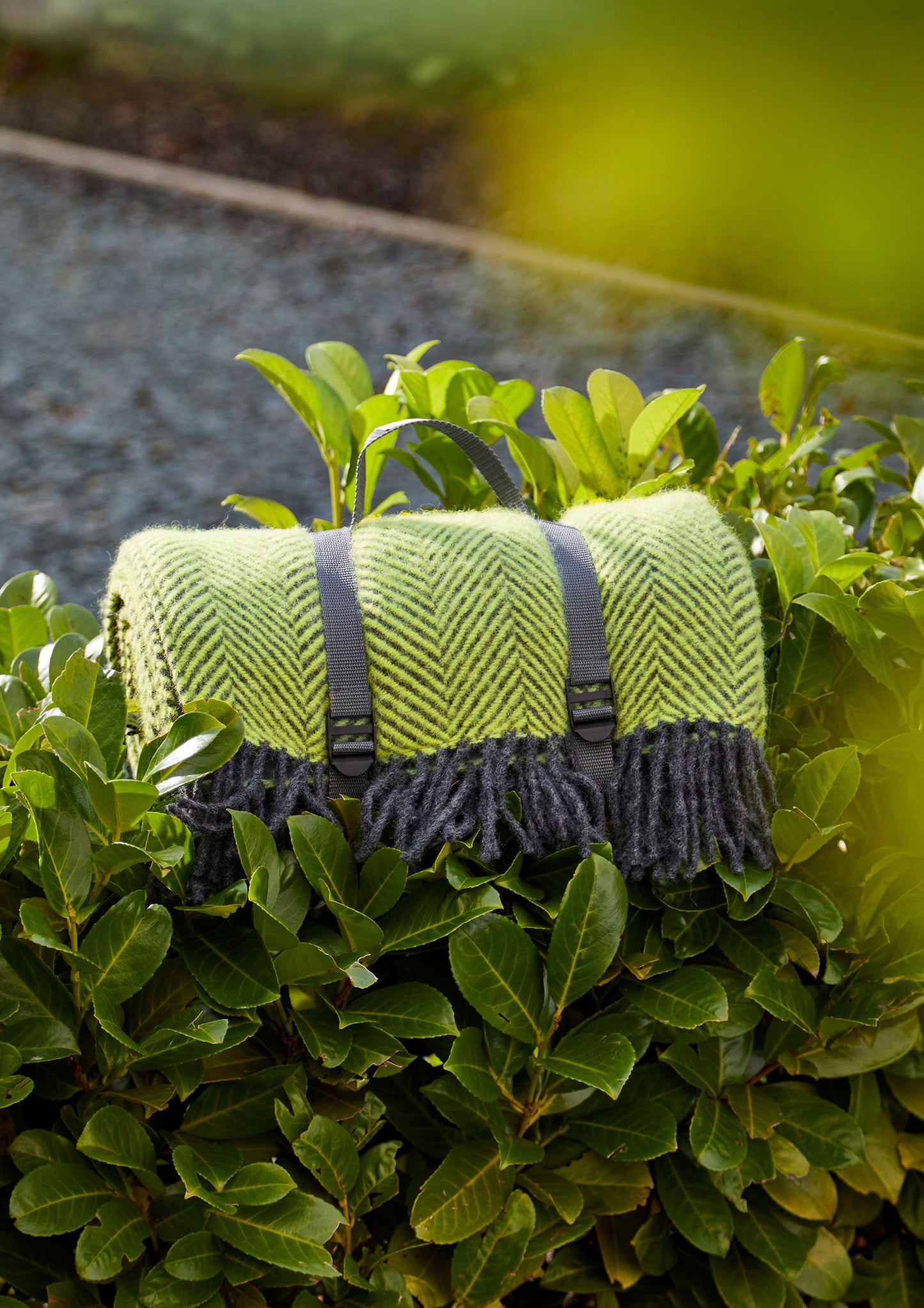 Zest Lime Green/Grey Herringbone Pure New Wool Picnic Rug