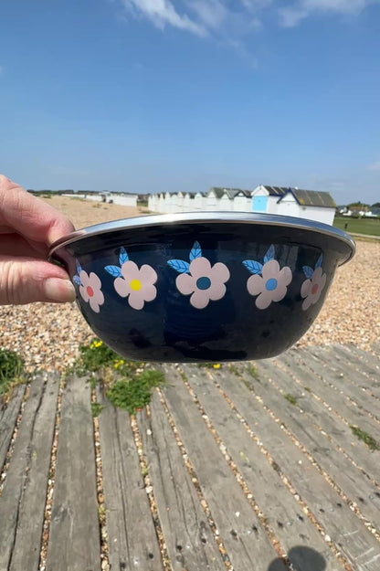 Enamel Bowl and Mug Set Retro Daisy Print