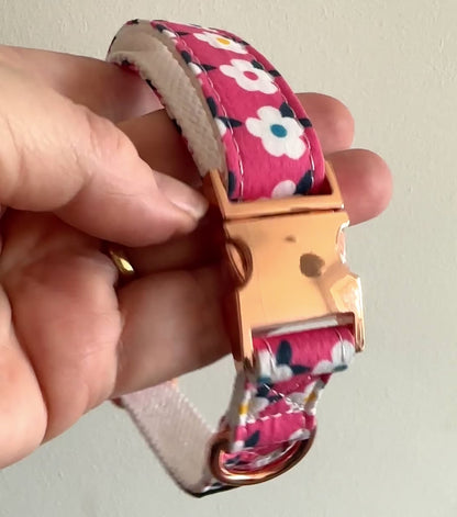 Retro Floral Dog Collar in Rose Pink with Rose Gold Hardware