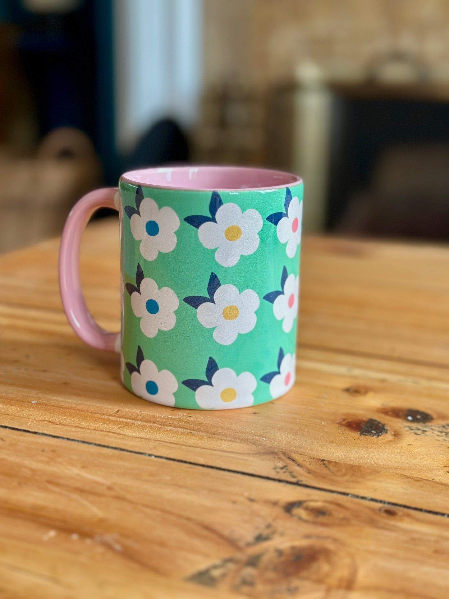Retro Floral 11oz Ceramic Mug - Meadow Green with Pink - Enamelhappy