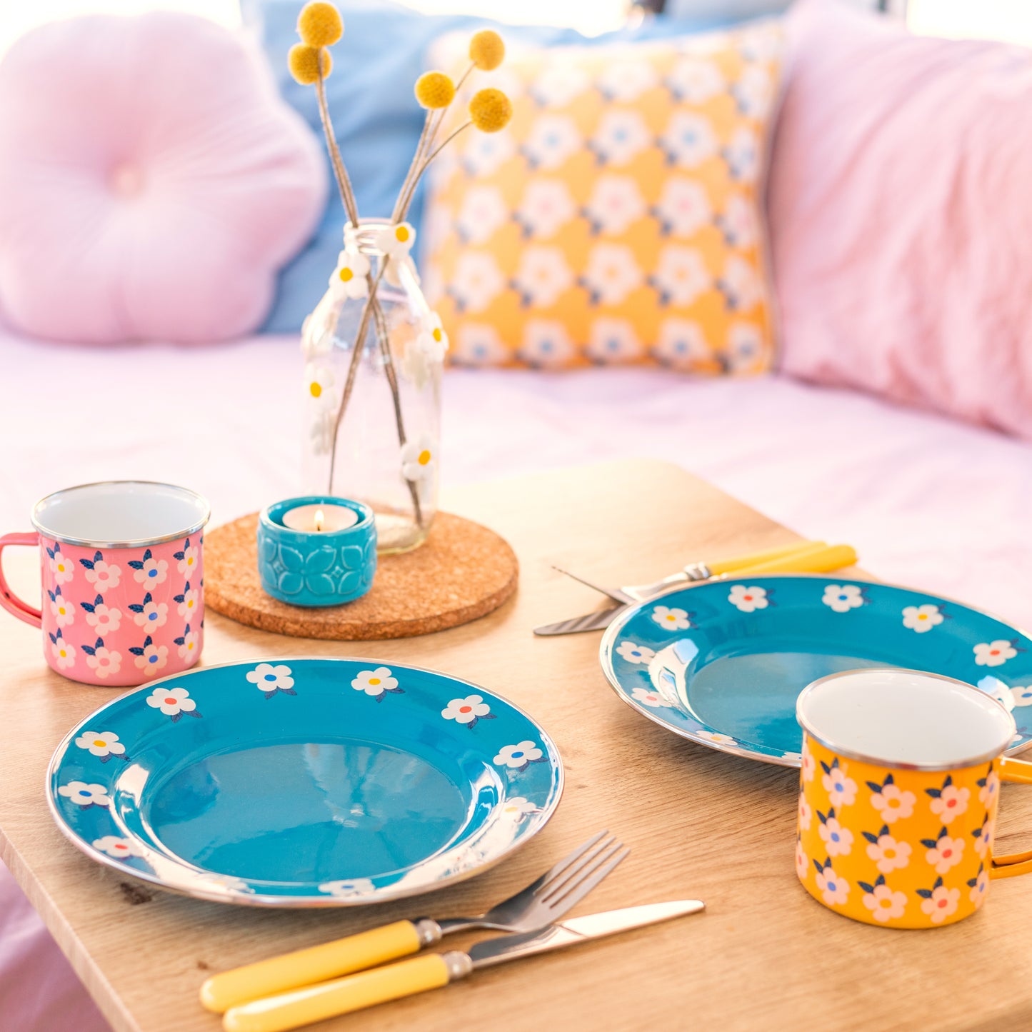 Beautiful Enamel Plates Set of Four Ocean Teal Blue - Enamelhappy