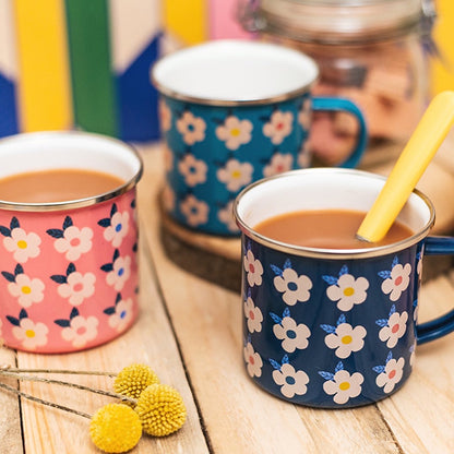 Set for Four Enamel Plates & Mugs Pretty Colourful Enamelware - Enamelhappy